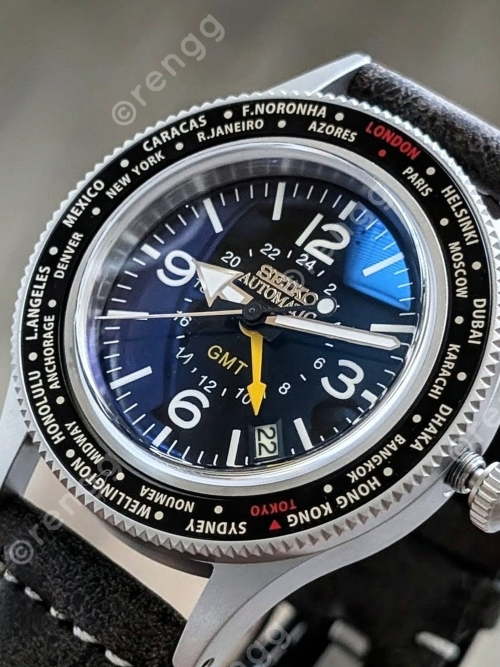 Titanium Seiko Automatic GMT Men's Watch Black Traveler Sapphire AR Coated Dome